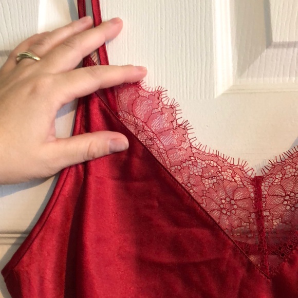 Victoria’s Secret Camisole Top Red/Red Lace NWT - Picture 7 of 10